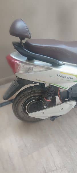 Electric scooty for sale 2