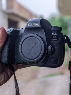 Canon 6d mark ii body for sale