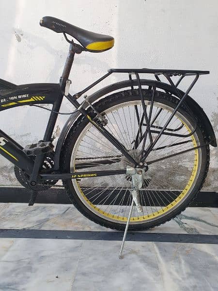 sports bicycle with gears 3