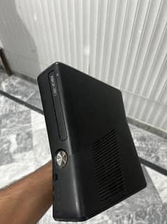 X box 360 Slim model