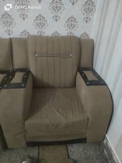old sofa set with good condition