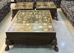 1 center table with 2 small tables