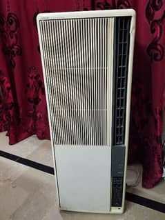 window AC/110/Toshiba/urgent sale