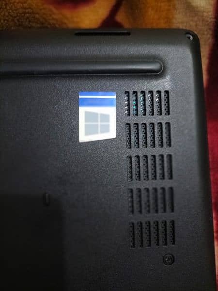 Laptop for urgent sale 3