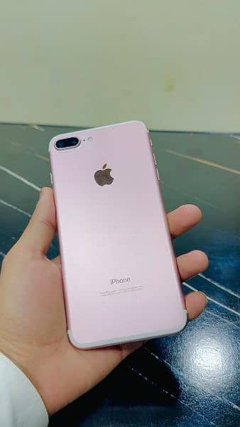 iphone 7 plus PTA Approved 128GB Whatsapp 03221185228 0