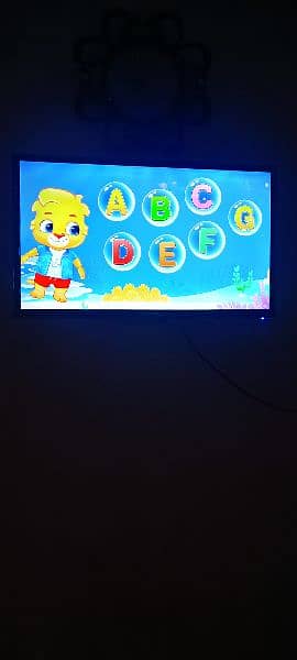 32 Inches Android LED Smart TV 4