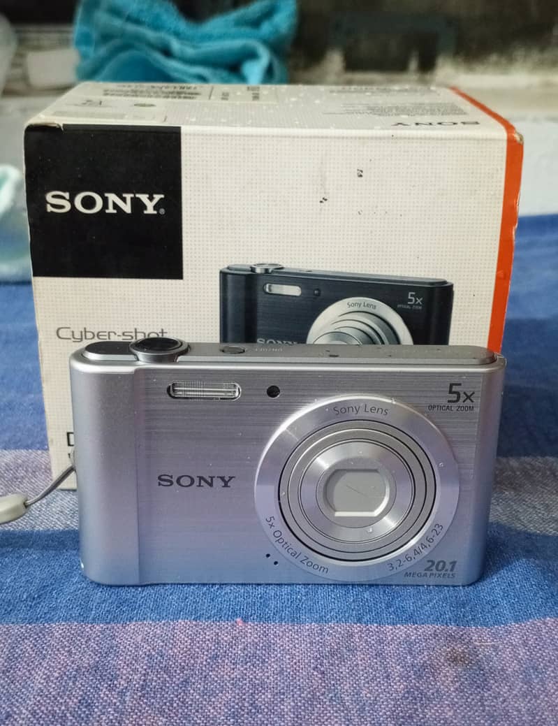 Sony w800 digital camera 1