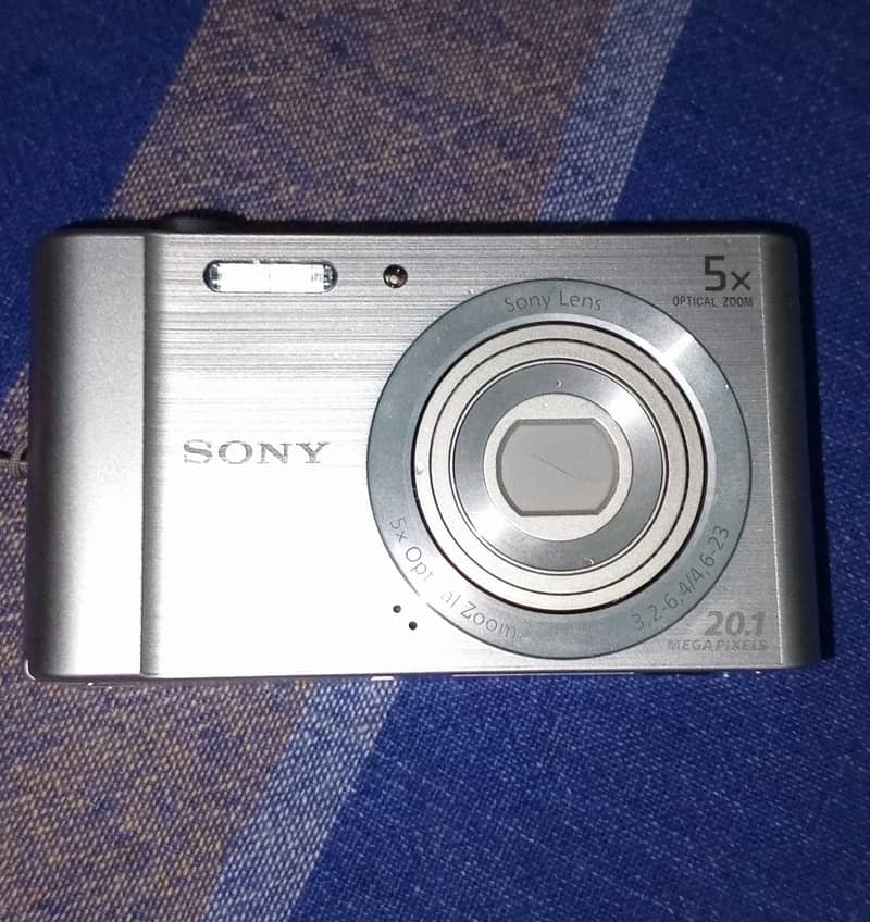 Sony w800 digital camera 3