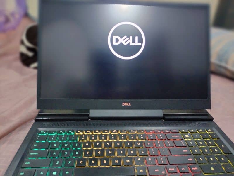 Dell G7 7700 gaming laptop 0