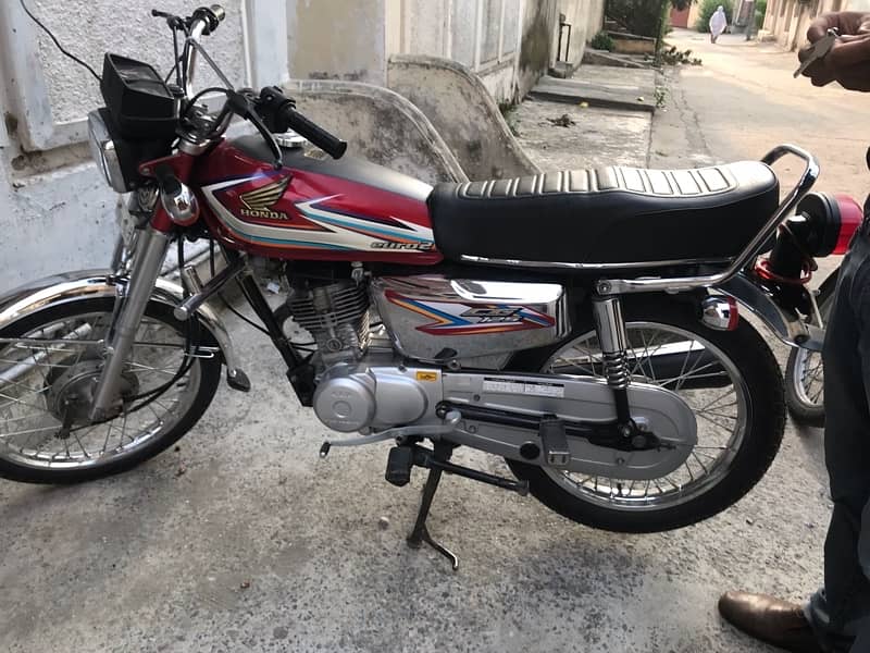 Honda cg 125 2016 model | Pindi Registered 7