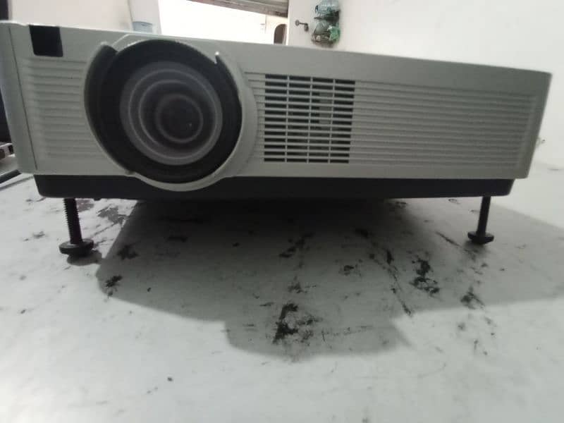 hdmi multimedia projector for sale o3oo 291875o 3