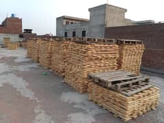 Export Wooden Pallets / Rack Storage / Warehouse stockist