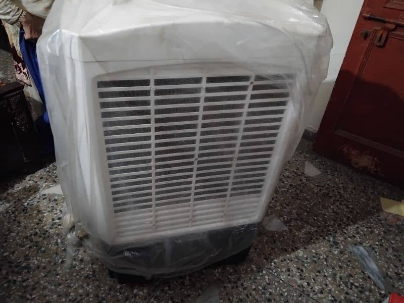 Air Coller Brand New Condition  Urjent Sale. . . . only 1 month use 3