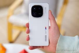 VIVO - IQOO 12 8 Gen 3 16/512 BMW Edition