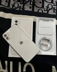 iphone 11 128 GB complete box Whatsapp me 0348-6223569