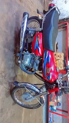 Honda CG 125 2024