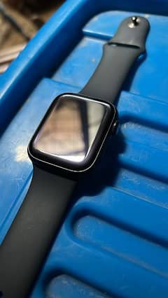 Apple watch series 7 10/10 condition