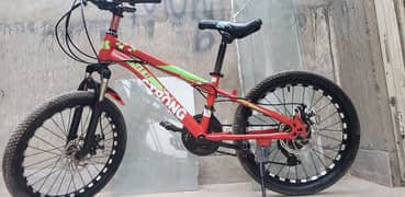 strong bike bicycle very good condition 9/10 in red colour