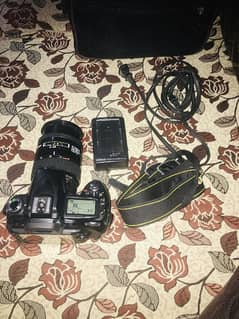 DSLR D90 Nikon Camera With lense 28-85mm