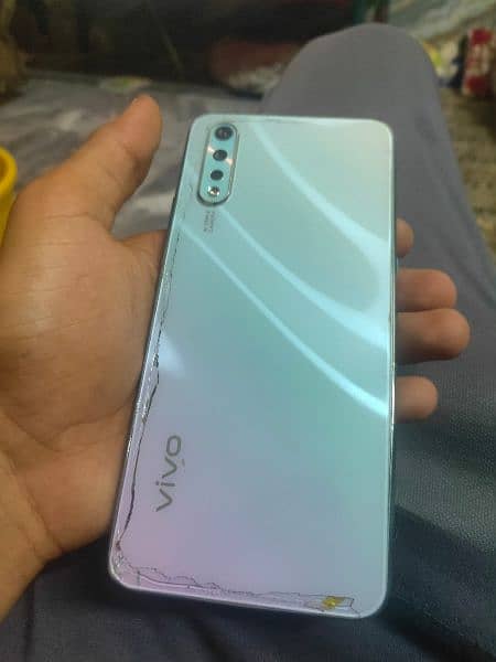 vivo s1 8\256 4