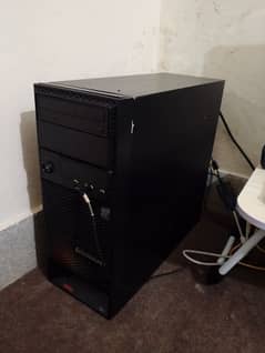 Lenovo  Xeon S20 Machine Gaming Pc Information In Pictures