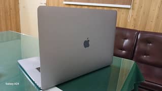 MAC BOOK PRO 2019