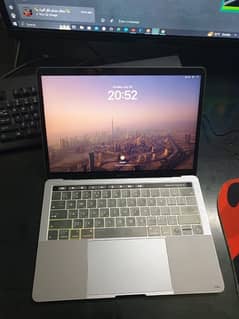 macbook pro 2018