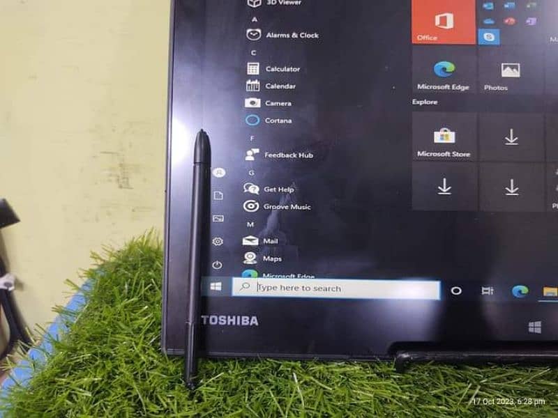 TOSHIBA TABLET PC Z20tc with pen NO KEYBOARD 2