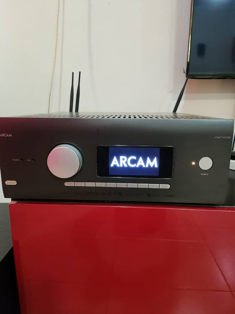 ARCAM AVR20 9.2. 6 Channels 0