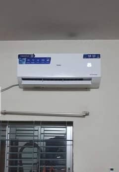 Haier AC DC inverter 1.5ton with genuine gas