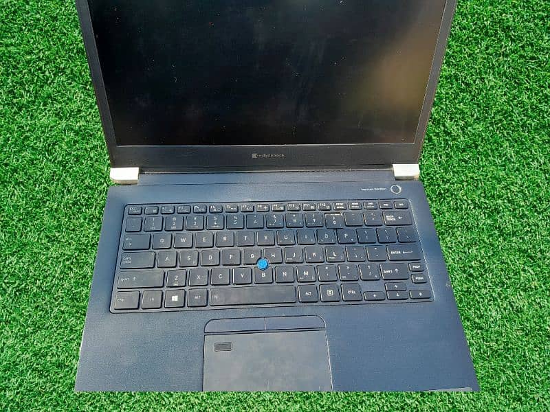 Toshiba Dynabook X-30F 3