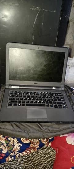 Dell Laptop i3 5th generation