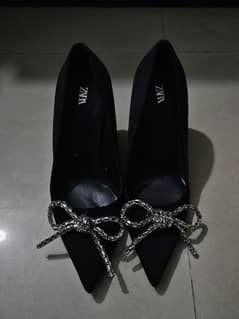 ORIGINAL ZARA HEELS | NEGOTIABLE PRICE | CONTACT FOR DETAILS