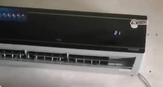 TCL AC DC inverter 1.5 ton urgent for sale Pakistan