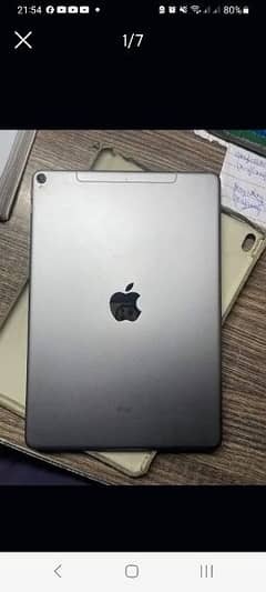 ipad pro 2 10.5 256gb storage sim+wifi