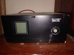 Simtek 800 VA