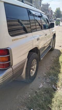 Mitsubishi Pajero 2001