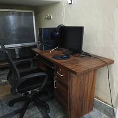 Full gaming and trading set-up for sale