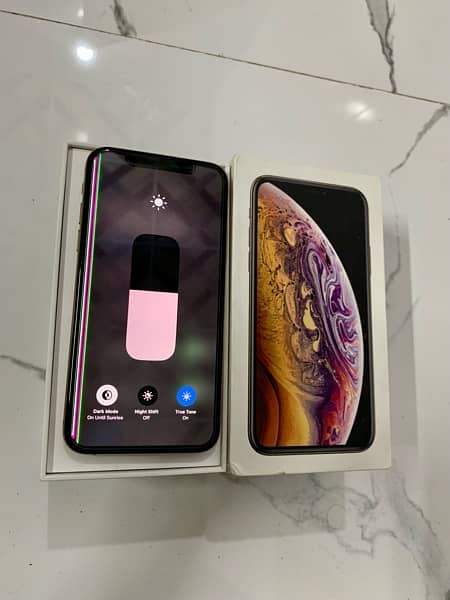 Iphone xs 64gb with box all ok waterpack 3