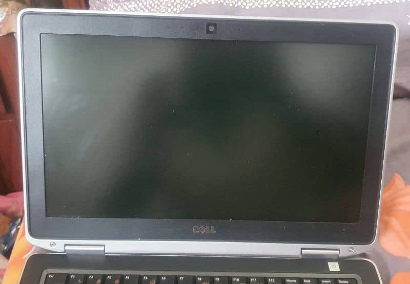 Dell latitude E6320 / core i5 6