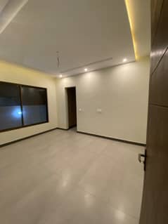 550 sq ft office for sale bahria town Karachi