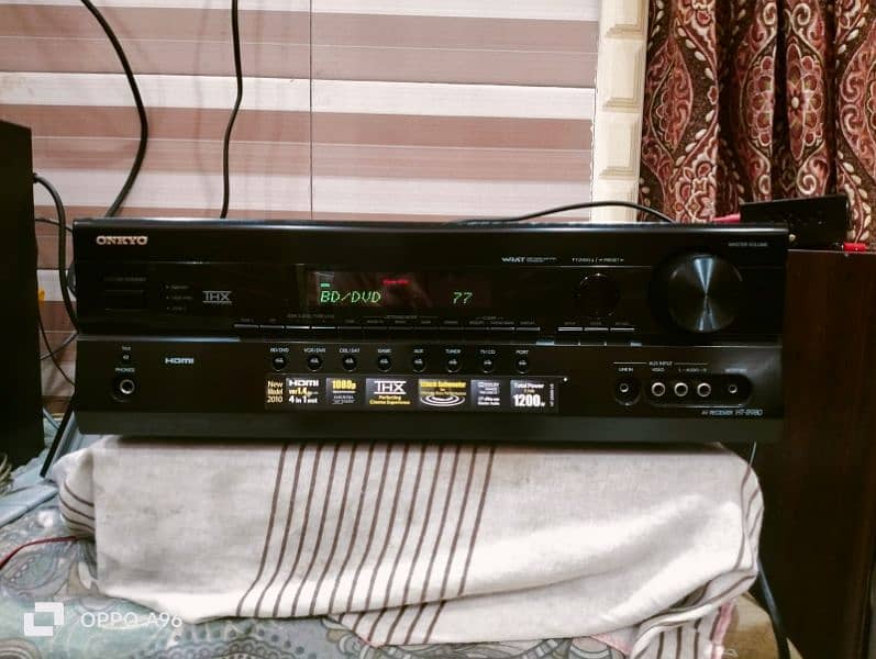 ONKYO Amplifier Modal HTR  980  9,1 channel All channel working good 5