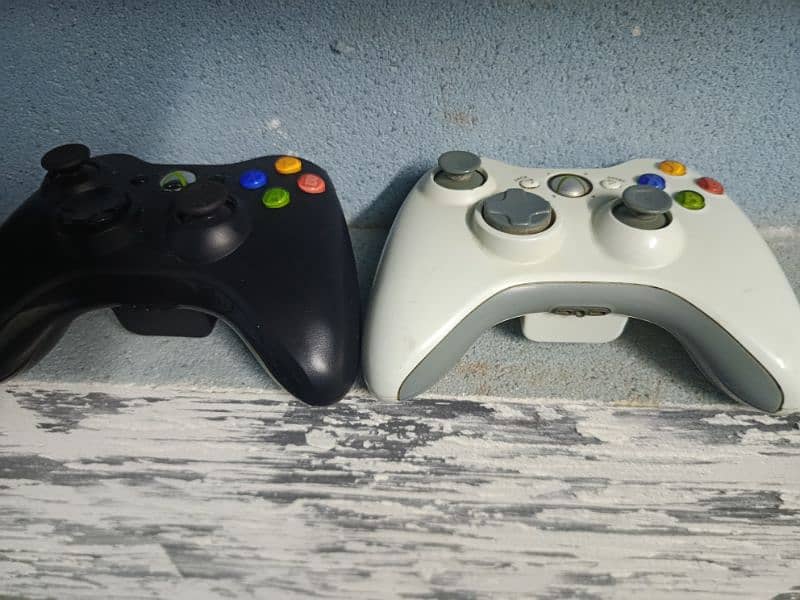 Xbox 360 - 2 wireless controller 3