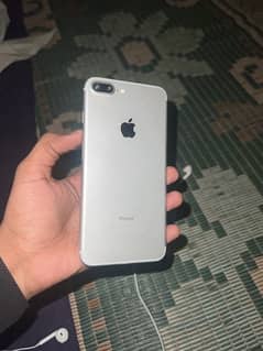 iphone 7plus 128gb pta approved read add please