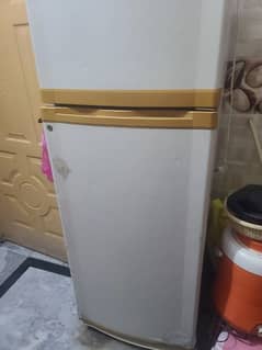 for sale Dawlance refrigerator
