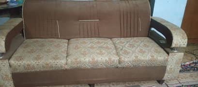 1 YEAR USED SOFA