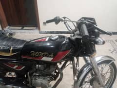 fuel tank 125 bike k tanki tapay for sale in good condition but used