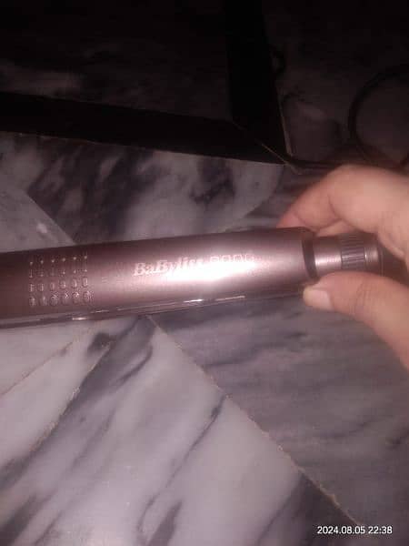 babyliss hair straightener 1