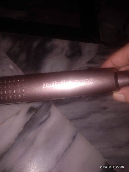 babyliss hair straightener 2