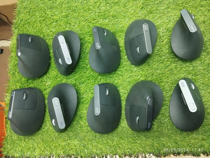 Logitech mx vertical mouse Bluetooth wireless mouse 1